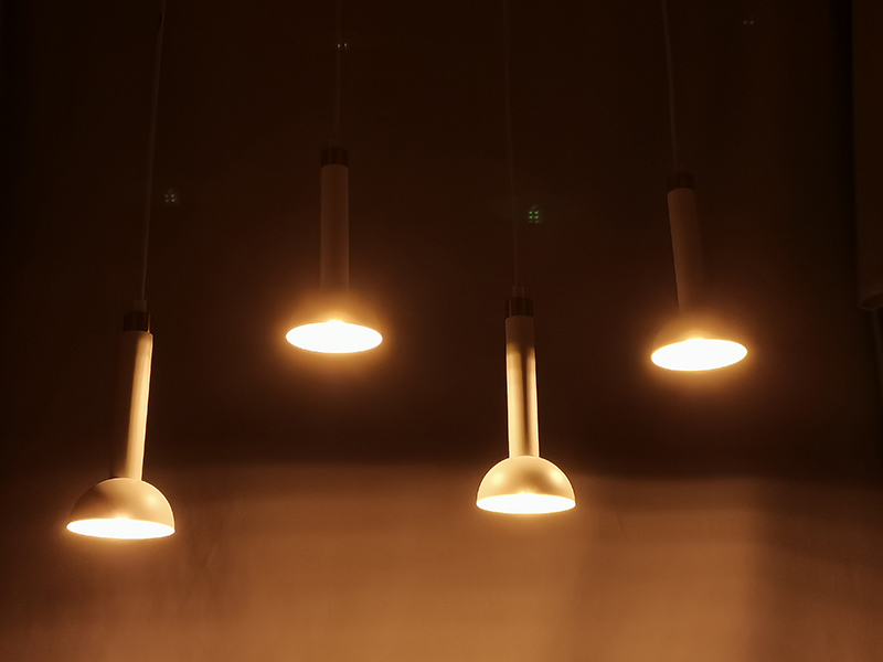 Mingkeda Modern Hot Sale LED Decorative Modern Lighting for Hotel, Restaurant or Offices Chandeliers