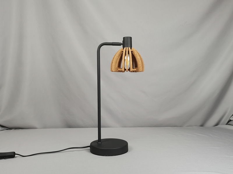 Mingkeda Modern design Hot Selling Metal Cork Wood Black Color Table Home Deco Table Lamp