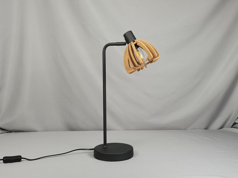 Mingkeda Modern design Hot Selling Metal Cork Wood Black Color Table Home Deco Table Lamp