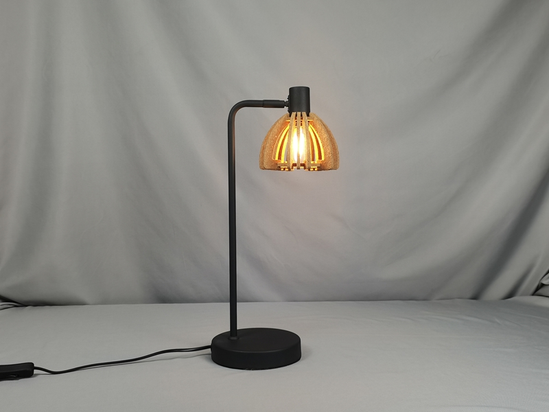 Mingkeda Modern design Hot Selling Metal Cork Wood Black Color Table Home Deco Table Lamp