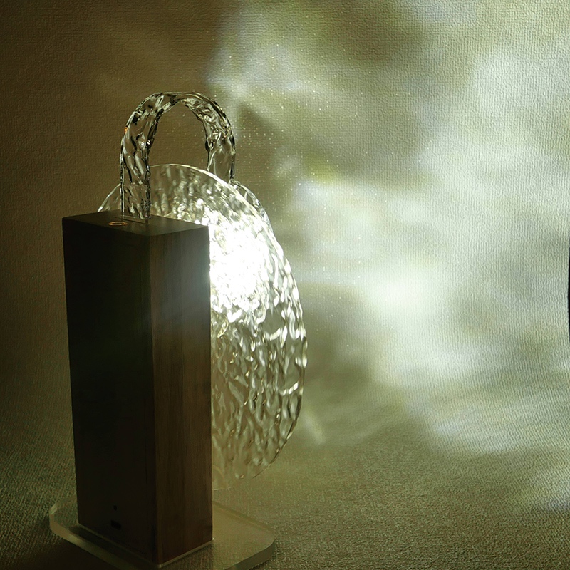 Mingkeda Hot Selling Modern Simple Living Room Dining Room Metal Glass LED Table Lamp