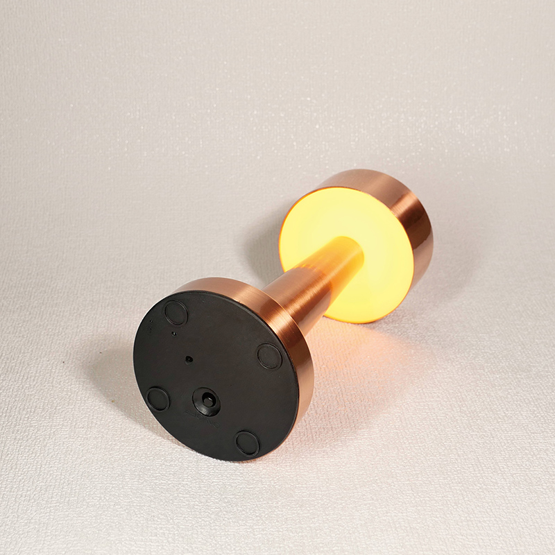 Mingkeda Restaurant Luxury Rechargeable Metal Touch Hotel Bar Living Room Reading Decoration LED Table Lamp