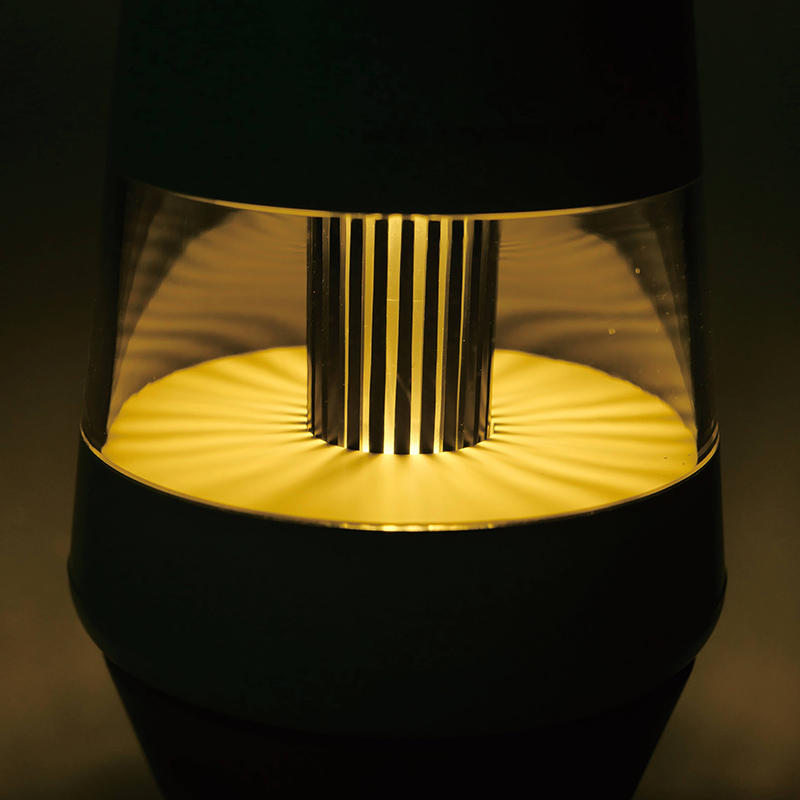 Mingkeda Luxury Rechargeable Metal Hotel Bar Living Room Reading Decoration LED Table Lamp