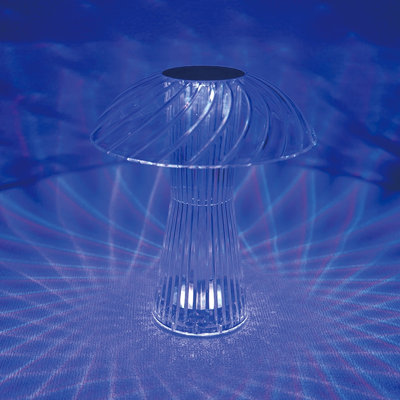 Mingkeda New Design Metal Glass 1800mAh Battery Operated Rechargeable Restaurant Decorative Charging LED Table Lamp