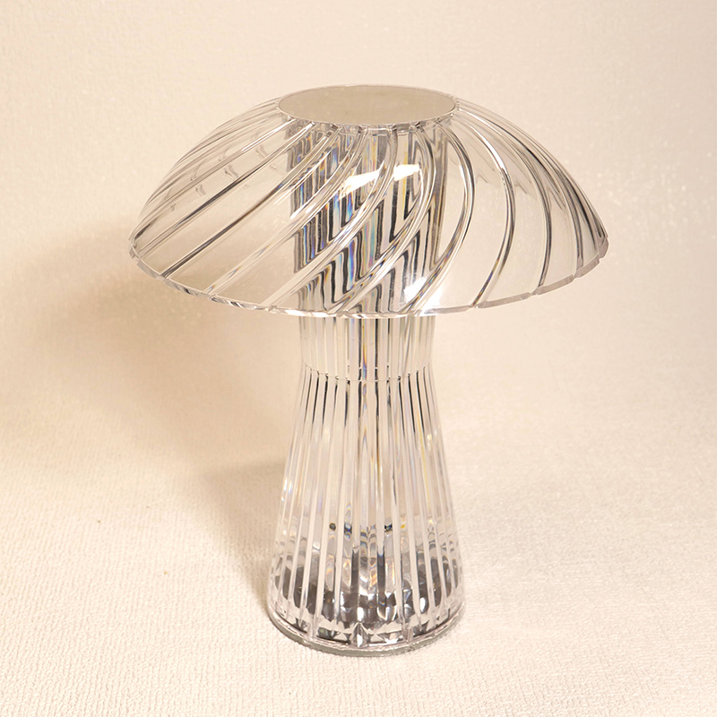 Mingkeda New Design Metal Glass 1800mAh Battery Operated Rechargeable Restaurant Decorative Charging LED Table Lamp