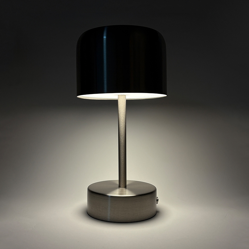 Mingkeda Hot Selling Modern Rechargeable LED Table Lamp Night Light for Home Indoor