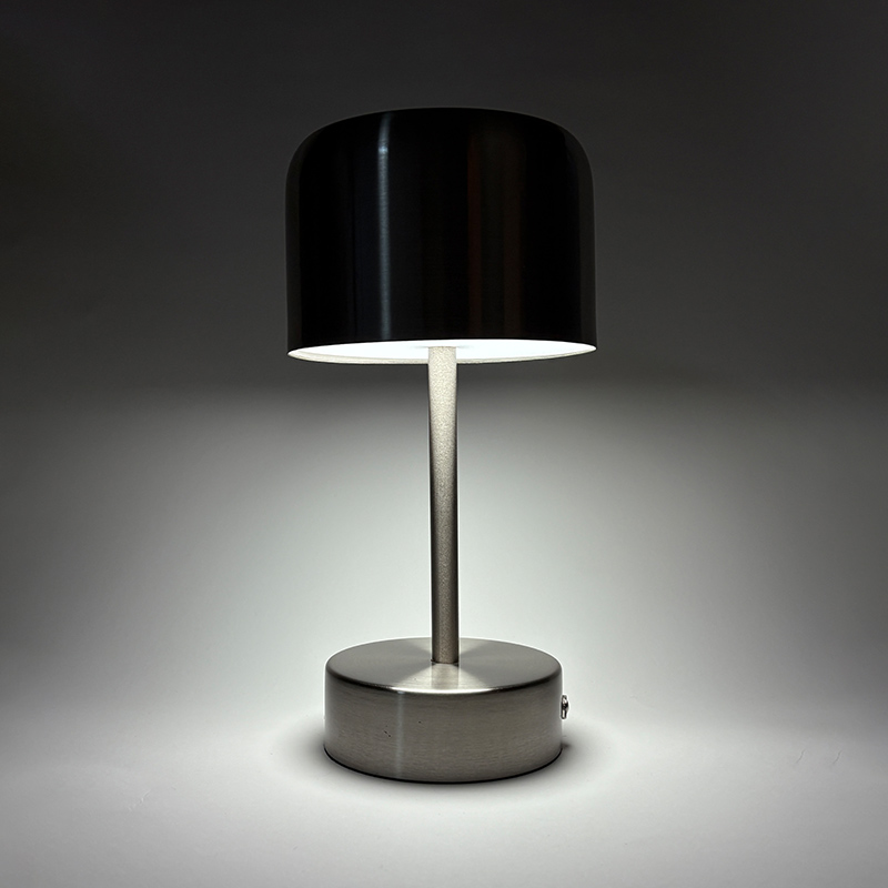 Mingkeda Hot Selling Modern Rechargeable LED Table Lamp Night Light for Home Indoor