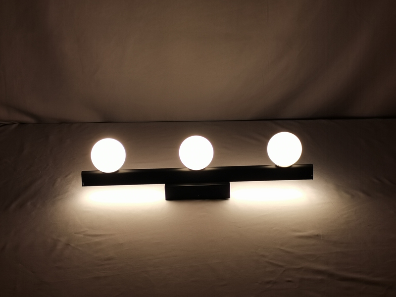 Mingkeda New Fashion Modern Simply Bedroom Living Room LED Metal Ceiling Lighting