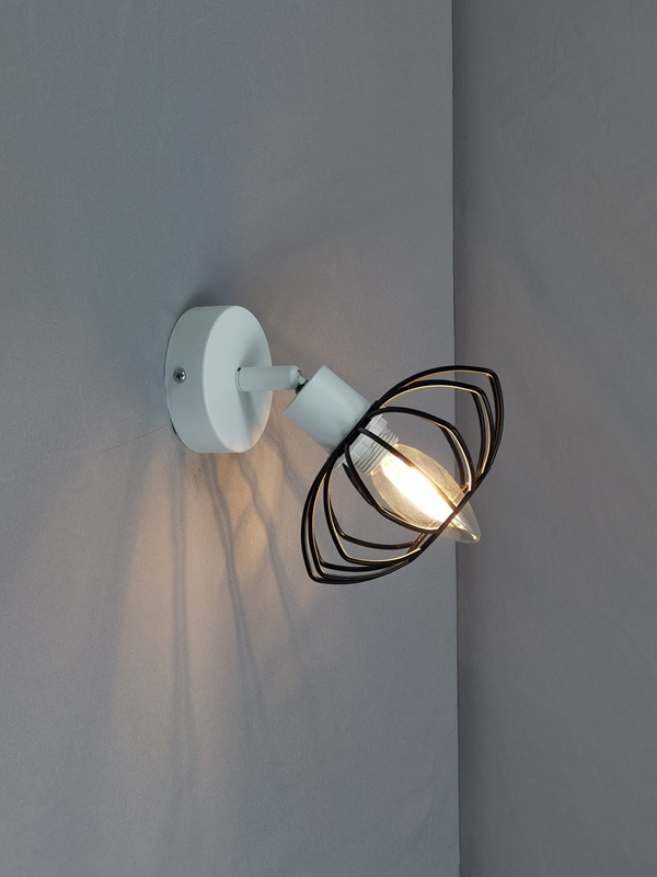 Mingkeda Indoor Lighting Modern Fancy LED Metal Wall Lights Hotel Bedroom Wall Lamp