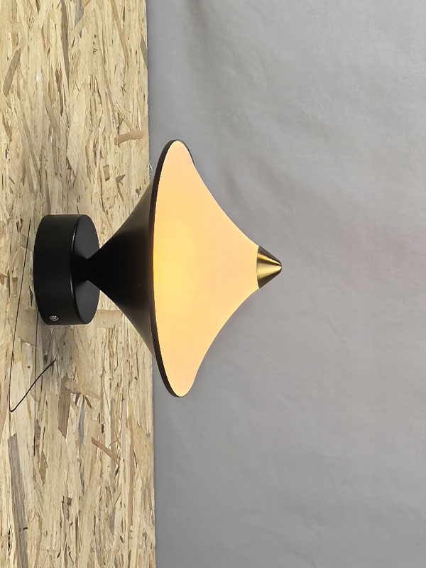 Mingkeda Indoor Back Light Modern Wall Sconces LED Metal Black White Wall Lamp for Home Hotel Decoration