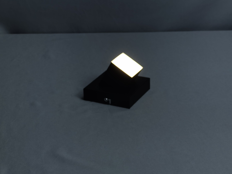 Mingkeda New Fashion Design Lighting Wall Lamp LED Metal Modern Wall Light for Hotel Bedroom