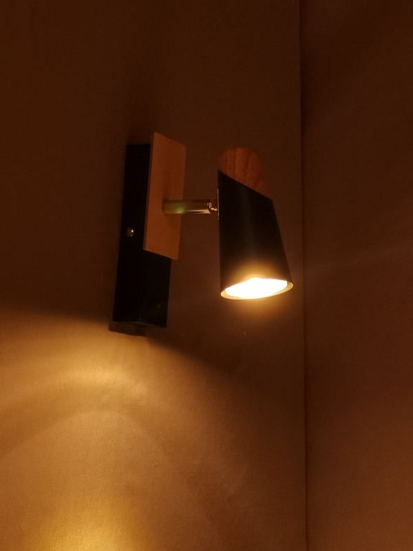 Mingkeda Modern Fashion LED Indoor Lighting Wall Lamp 6W Simple Wall Light for Hotel Bedroom